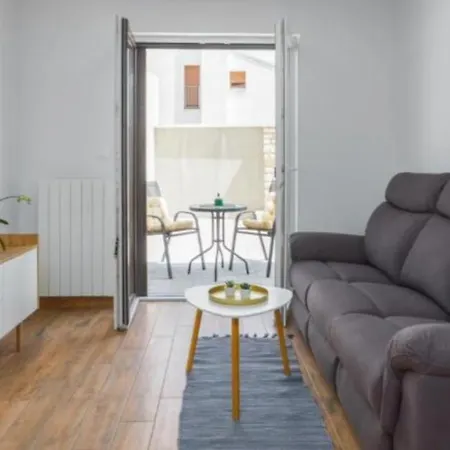 Apartment Sara